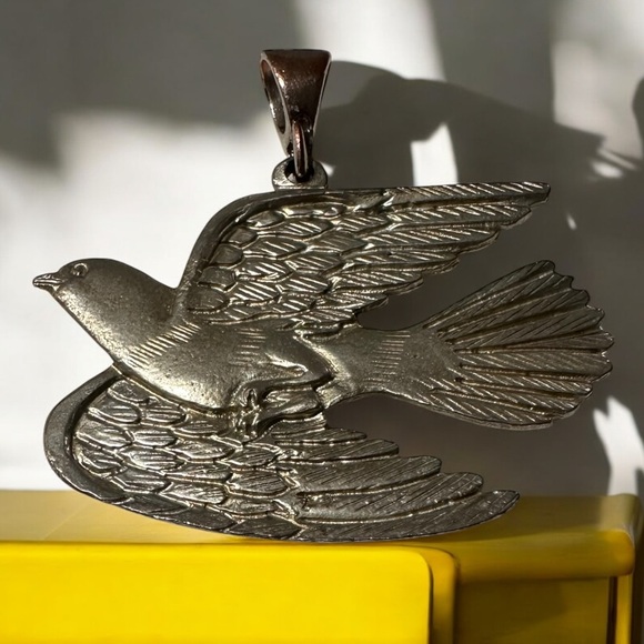 Southwestern Native American Style Peaceful Dove Pewter Bohemian Pendant - Picture 5 of 5